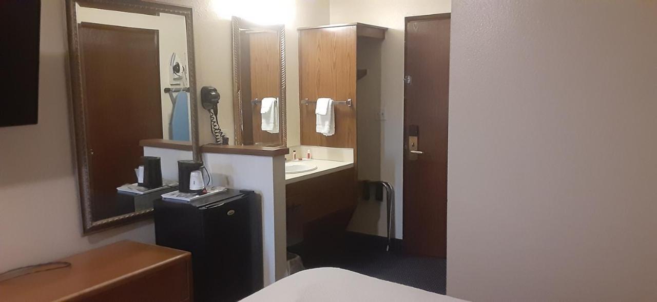 Days Inn By Wyndham Pocatello University Area Extérieur photo
