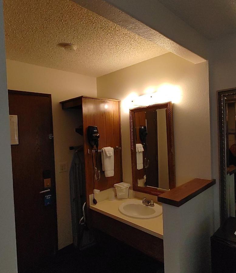Days Inn By Wyndham Pocatello University Area Extérieur photo